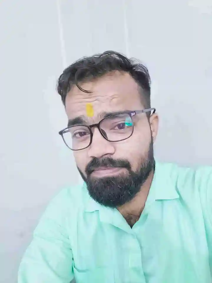 Mr. Akshay Mishra - Digital Marketing Specialist